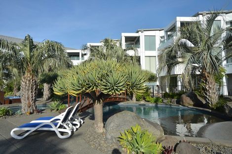 Photo of property in 209/136 Marine Parade, Mount Maunganui, 3116