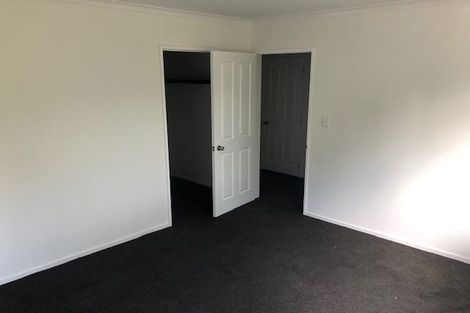 Photo of property in 52 Garelja Road, Henderson, Auckland, 0612
