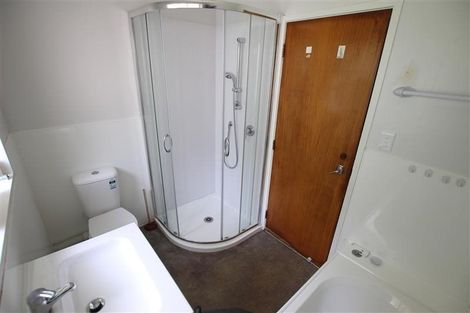 Photo of property in 2/515 Weymouth Road, Weymouth, Auckland, 2103