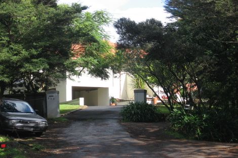 Photo of property in 223a Titirangi Road, Titirangi, Auckland, 0604