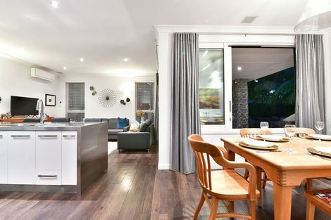 Photo of property in 76a Ladies Mile, Manly, Whangaparaoa, 0930