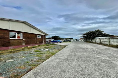 Photo of property in 26 Manuroa Road, Takanini, 2112
