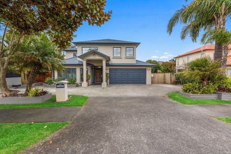 Photo of property in 26 Gunner Drive, Te Atatu Peninsula, Auckland, 0610