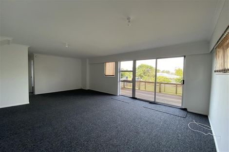 Photo of property in 3 The Crest, Sunnyhills, Auckland, 2010