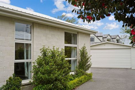 Photo of property in 78 Farquhars Road, Redwood, Christchurch, 8051