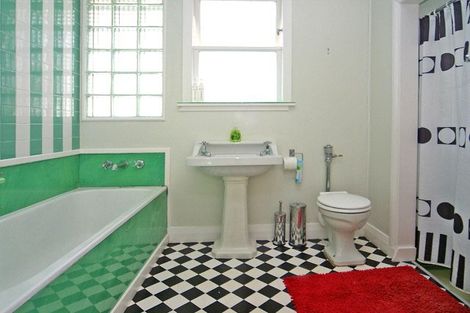 Photo of property in 32 Buckingham Street, Melrose, Wellington, 6023