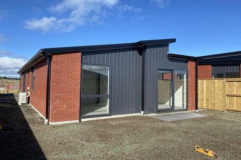 Photo of property in 5 Makomako Crescent, Wharewaka, Taupo, 3330