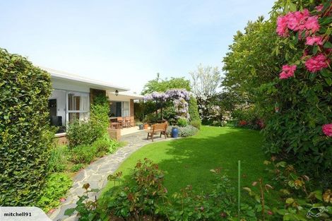 Photo of property in 45 Crofton Road, Harewood, Christchurch, 8051