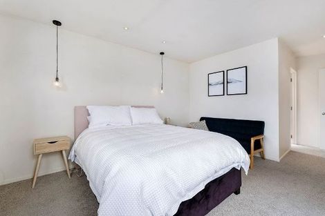 Photo of property in 22 Frye Crescent, Albert Town, Wanaka, 9305