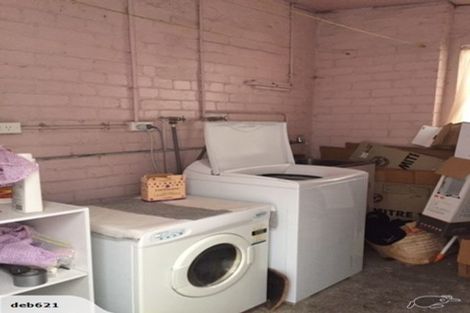 Photo of property in 1 Edge Hill, Mount Victoria, Wellington, 6011