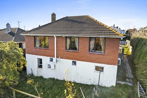 Photo of property in 32 Panmure Avenue, Calton Hill, Dunedin, 9012