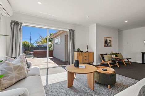 Photo of property in 1/270 Grahams Road, Bishopdale, Christchurch, 8053