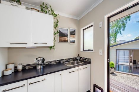 Photo of property in 84 Langdale Avenue, Paraparaumu, 5032