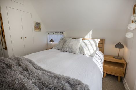 Photo of property in 2/168 Tinakori Road, Thorndon, Wellington, 6011