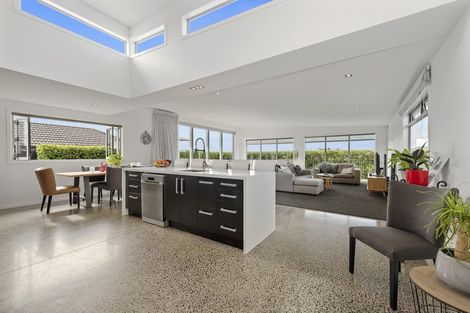 Photo of property in 13 Bos Crescent, Flagstaff, Hamilton, 3210