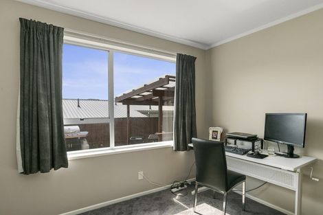 Photo of property in 13 Cranwell Street, Churton Park, Wellington, 6037