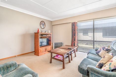 Photo of property in 10 Gimblett Street, Waikiwi, Invercargill, 9810
