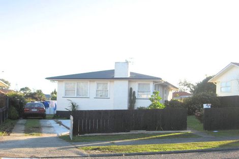 Photo of property in 14 Gainsborough Street, Manurewa, Auckland, 2102