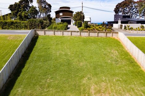 Photo of property in 11 Milky Way, Langs Beach, 0582