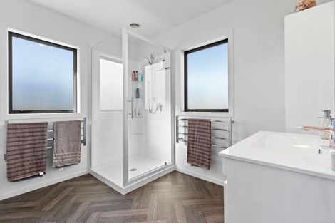 Photo of property in 135 Harbour Drive, Matarangi, Whitianga, 3592