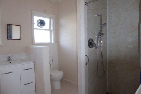 Photo of property in 5 Fry Street, Boulcott, Lower Hutt, 5010