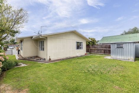 Photo of property in 2/502 Whitehead Road, Hastings, 4122