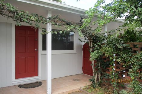 Photo of property in 23 Glenmore Road, Sunnyhills, Auckland, 2010