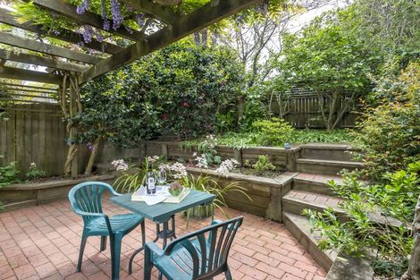 Photo of property in 18 Ridge Road, Howick, Auckland, 2014