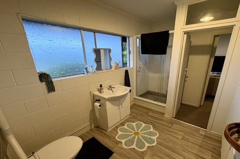 Photo of property in 22 Tower Hill, Stanmore Bay, Whangaparaoa, 0930