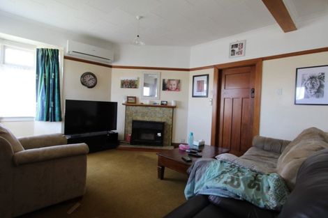 Photo of property in 10 Arthur Street, Pahiatua, 4910