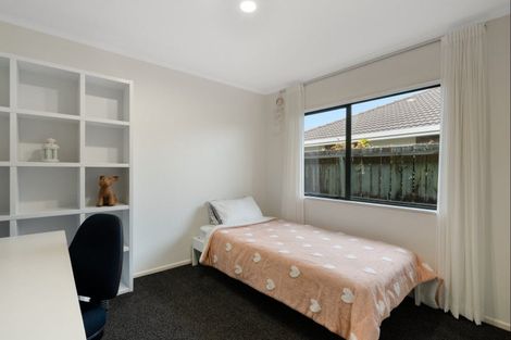 Photo of property in 56 Lotus Avenue, Mount Maunganui, 3116