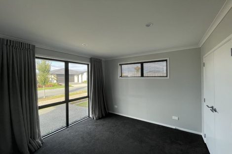 Photo of property in 72 Tabraham Crescent, Pyes Pa, Tauranga, 3112