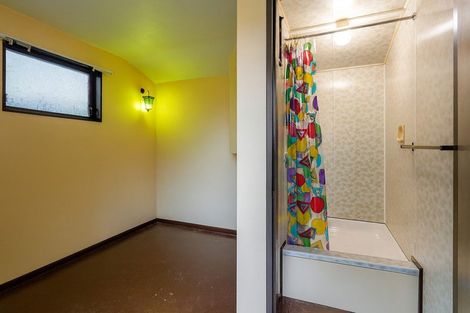 Photo of property in 18 Hawkswood Place, Avonhead, Christchurch, 8042