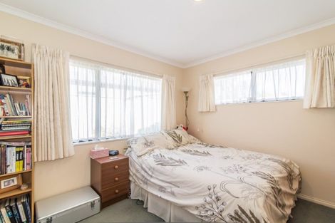 Photo of property in 139 Guildford Drive, Paraparaumu Beach, Paraparaumu, 5032
