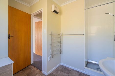 Photo of property in 11 Anaru Street, Raumati Beach, Paraparaumu, 5032