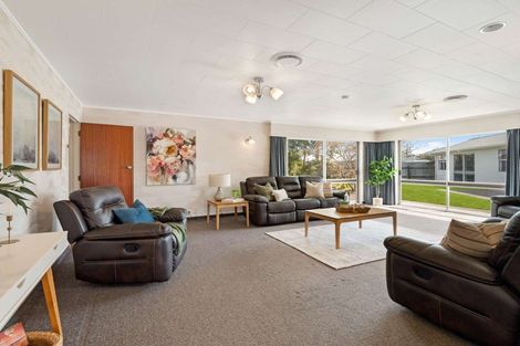 Photo of property in 4 Sandstrom Grove, Feilding, 4702