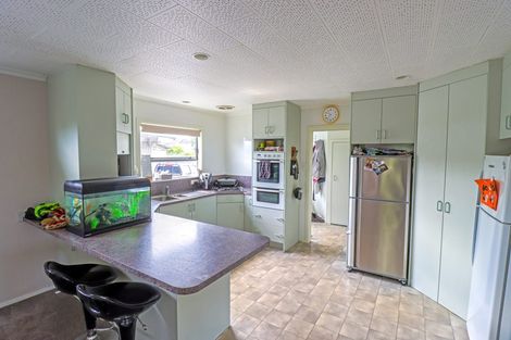 Photo of property in 9 Waterloo Crescent, Hokowhitu, Palmerston North, 4410