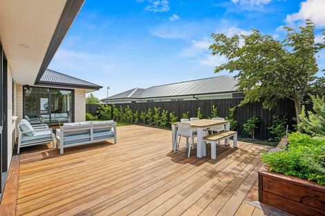 Photo of property in 7 Napper Place, Halswell, Christchurch, 8025