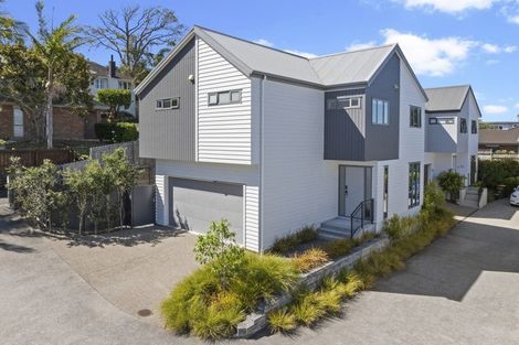 Photo of property in 20a Waterloo Street, Howick, Auckland, 2014