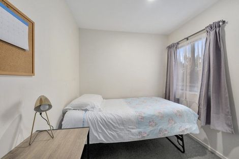 Photo of property in 8 Owl Court, Unsworth Heights, Auckland, 0632