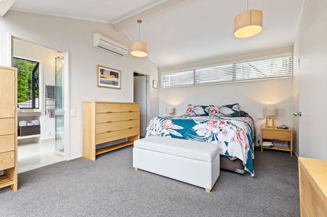 Photo of property in 75 Cliff Road, Torbay, Auckland, 0630