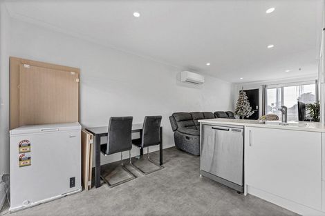 Photo of property in 2/78 Swaffield Road, Papatoetoe, Auckland, 2025