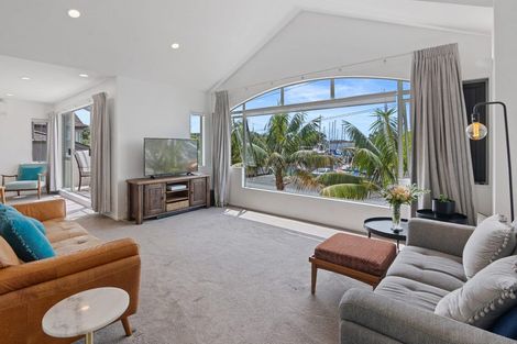 Photo of property in 3/14 Inga Road, Milford, Auckland, 0620