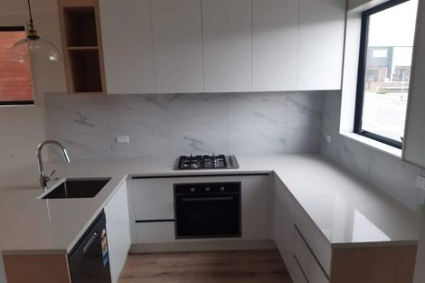 Photo of property in 33a Murphys Park Drive, Flat Bush, Auckland, 2019