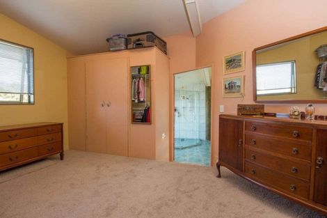 Photo of property in 56 Te Arapuke Way, Ngunguru, Whangarei, 0173