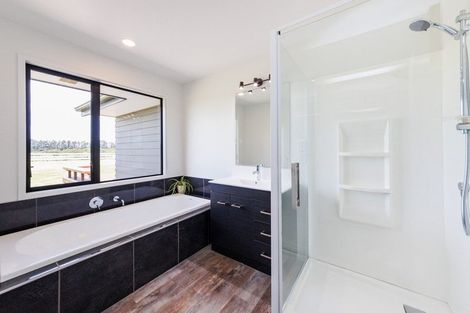 Photo of property in 103 Almadale Road, Cheltenham, Feilding, 4777