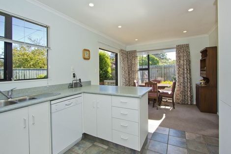 Photo of property in 36a Guthrie Street, Waterloo, Lower Hutt, 5011