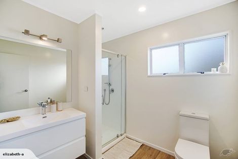 Photo of property in 2/7 Camden Place, Papatoetoe, Auckland, 2025