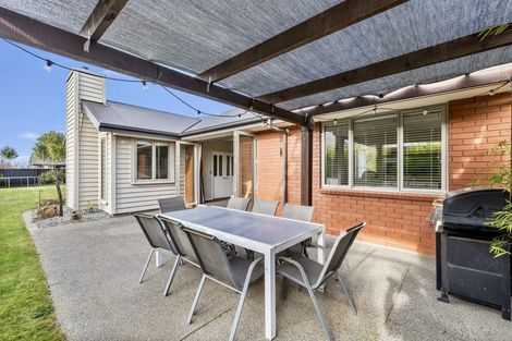 Photo of property in 15 Melville Crescent, Rolleston, 7614