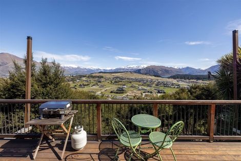 Photo of property in 697 Aubrey Road, Albert Town, Wanaka, 9305